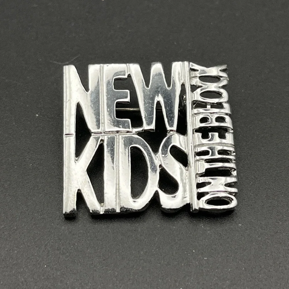 New Kids On The Block NKOTB Boy Band Group Music‎ Lapel Hat Pin